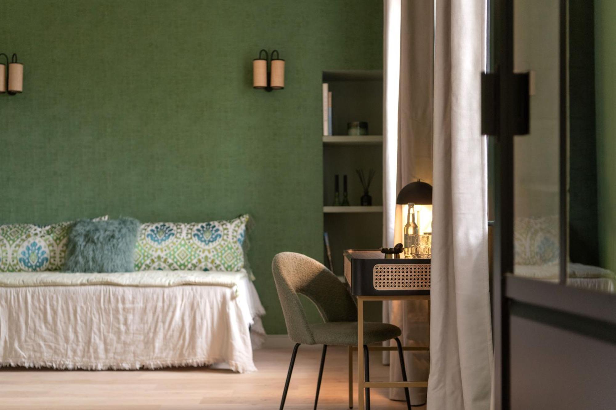 Domaine De Bellescize Hotel Chasselay ภายนอก รูปภาพ